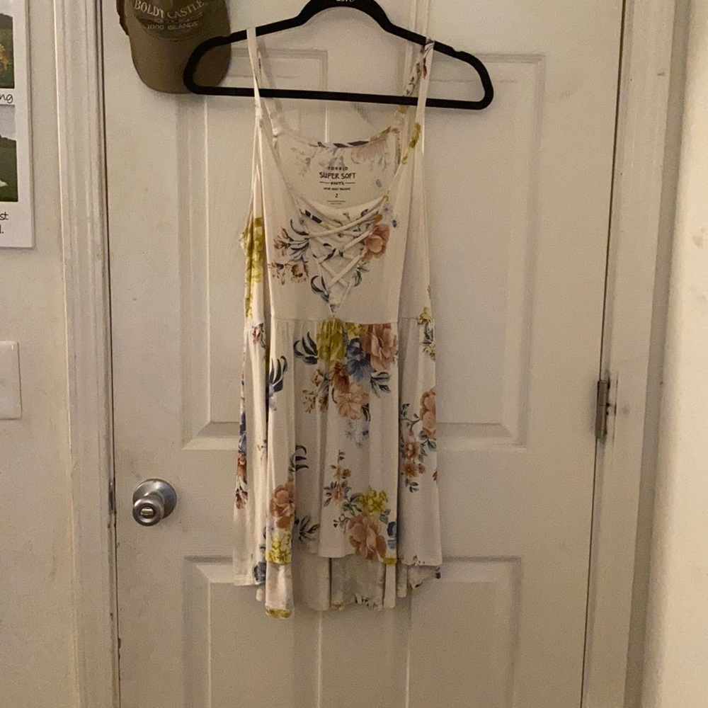 Torrid size two super soft knit tank